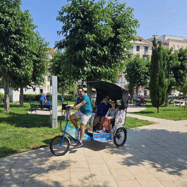 Split Tour in Private Electric Rickshaw - Which guide experience can you expect?
