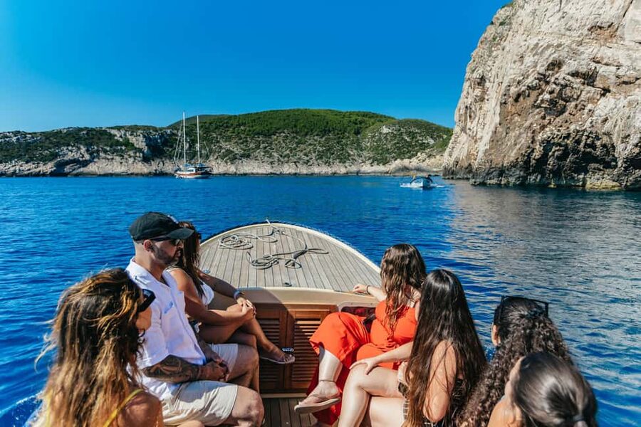 Split/Trogir: Blue Cave, Mamma Mia, Hvar and 5 Island Tour - What this five-island speedboat day is really like