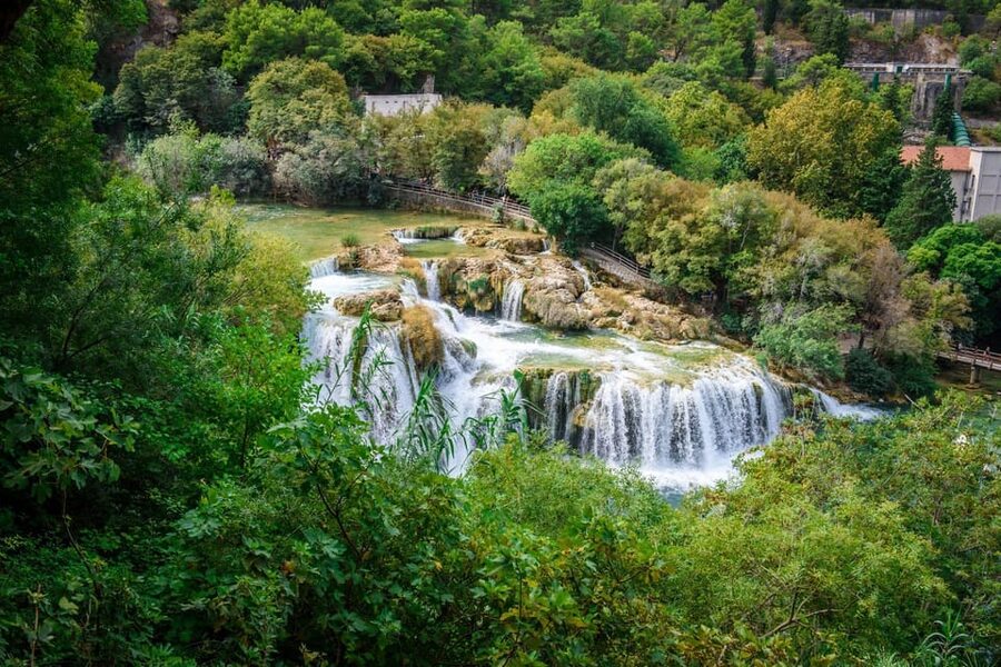 Split/Trogir: Krka National Park Day Trip & Boat to Skradin - The river boat to Skradin