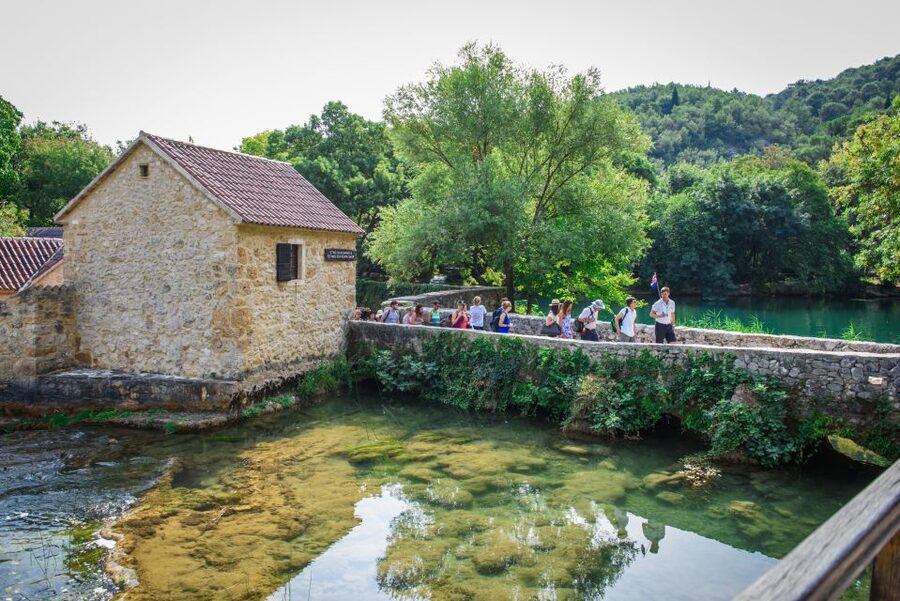 Split/Trogir: Krka National Park Day Trip with Wine Tasting - The coach ride and your first look at Dalmatia