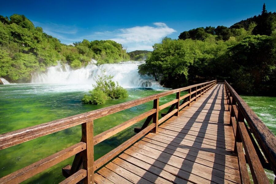 Split & Trogir: Krka Waterfalls & Swimming in Primošten - Walking the wooden paths to Skradinski buk