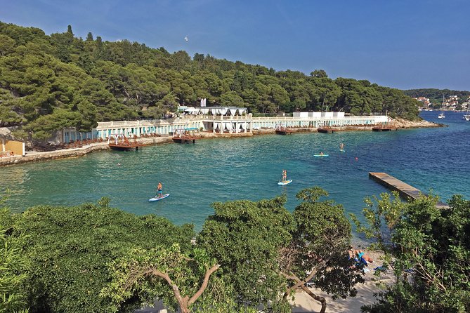 Stand Up Paddle (SUP) board rental - Key points for choosing this Hvar paddleboard rental