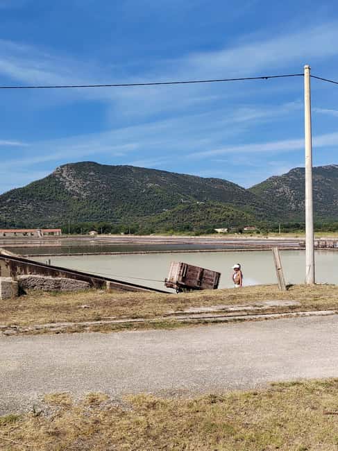 Ston private walking tour with the walls and saltworks visit - Key points at a glance