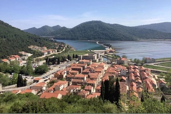 Ston Tour: City Walls, Saltworks, Wine & Adriatic Seafood - Miloš Winery and Pelješac wine