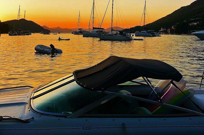 Sunset Cruise - Pigeon Cave and the short speedboat adventure