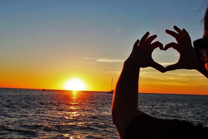 Sunset Cruise - What the return to Lapad Bay feels like