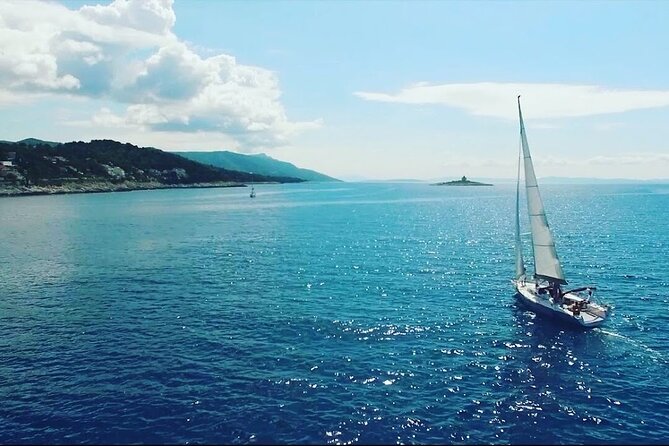 Sunset Sailing Tour on the Pakleni Islands - Booking, weather, and the non-refundable condition