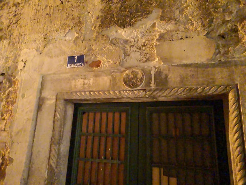 The beauty of the Middle Ages-Šibenik - Who will enjoy this Šibenik walk most