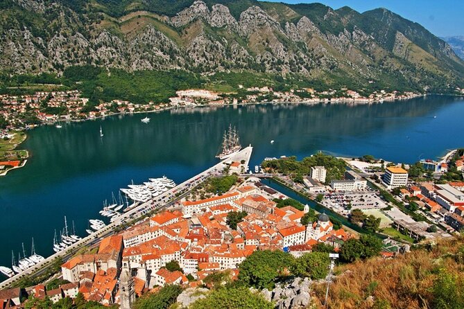 The Pearls of Montenegro - Private Tour from Dubrovnik - Two hours in Kotor Old Town