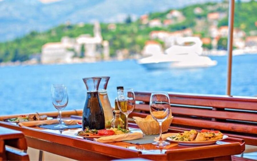 Three Island Boat Tour With Lunch - Lunch, drinks, and the value of the $76 price