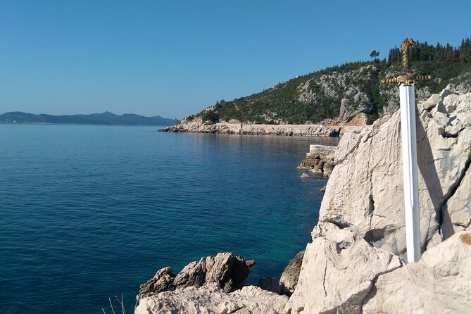Tour The Game of Throne - Private Driving Tour - Sveti Jakov Beach and the former Hotel Belvedere