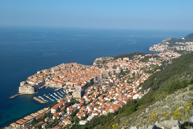 Tour The Game of Throne - Private Driving Tour - Is $348.42 good value for your group?