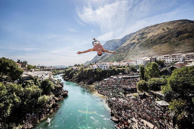 Traces of Orient in Mostar from Dubrovnik - Guides, language, and the quality of the commentary