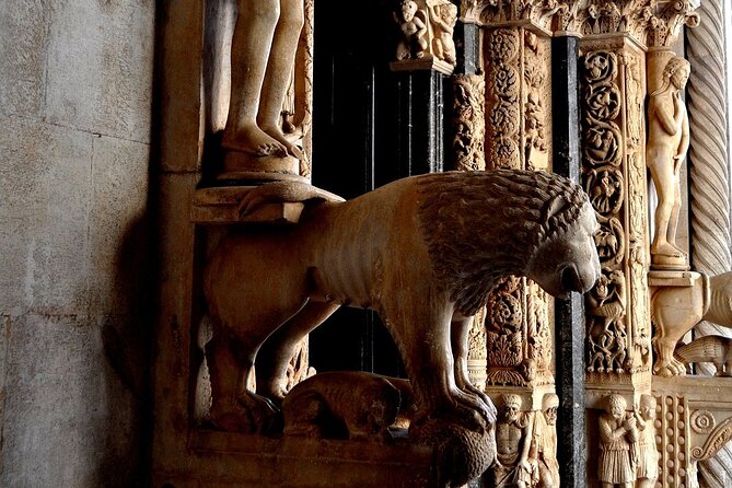 Trogir Old Town Walking Tour - Hidden corners without losing your bearings