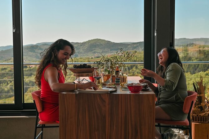 Truffle hunting & cooking tour - The truffle menu: local products first