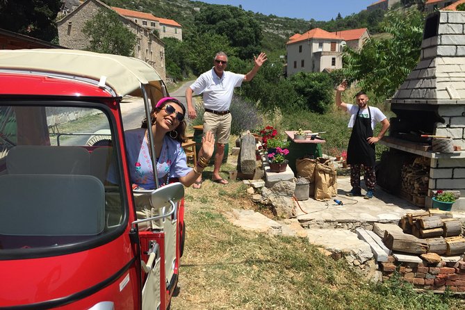 Tuk Tuk Sightseeing Tour of Hvar - The value of a private tour for two