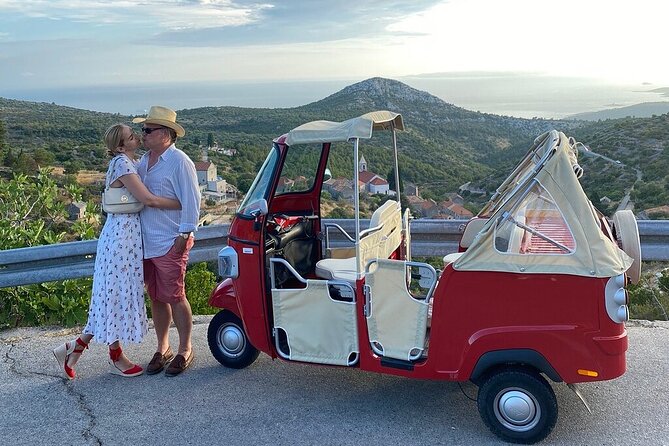 Tuk Tuk Sightseeing Tour of Hvar - Walking through abandoned Malo Grablje