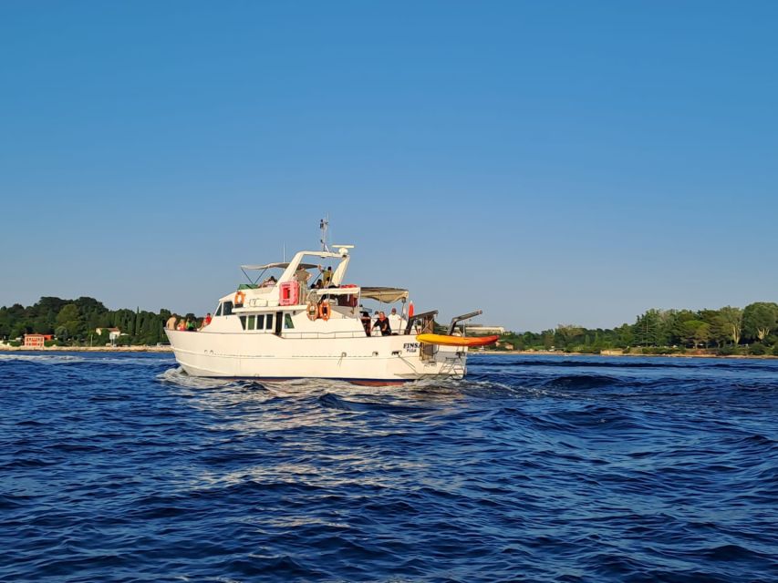 Umag: Sunset Cruise with Dolphin Spotting - Setting out from Umag’s central pier