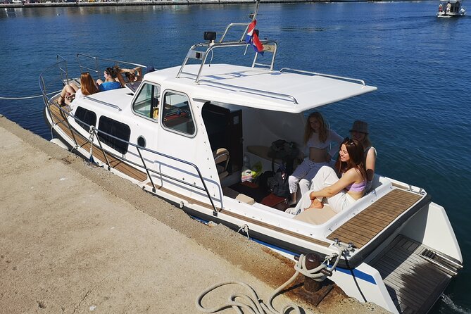 Visit 2 Islands of Zadar on a traditional wooden boat during half-day trip - What the skipper can add, and where the tour varies