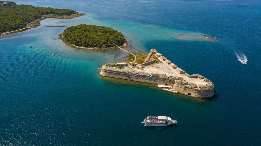 Vodice: Krka Waterfalls National Park Boat Tour - Old watermills and the Jaruga power plant