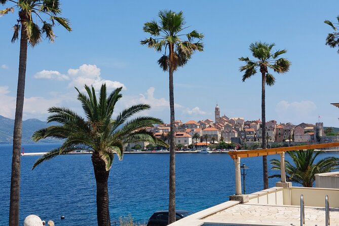 Walking Tour in old town Korcula 1 Hour - Practical booking advice for a smooth hour