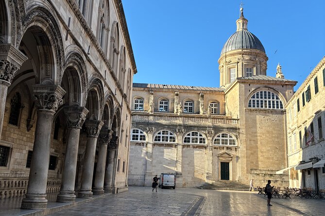 Walking Tour of Dubrovnik Old Town- Morning or Afternoon - Little Onofrio Fountain: a practical opening point