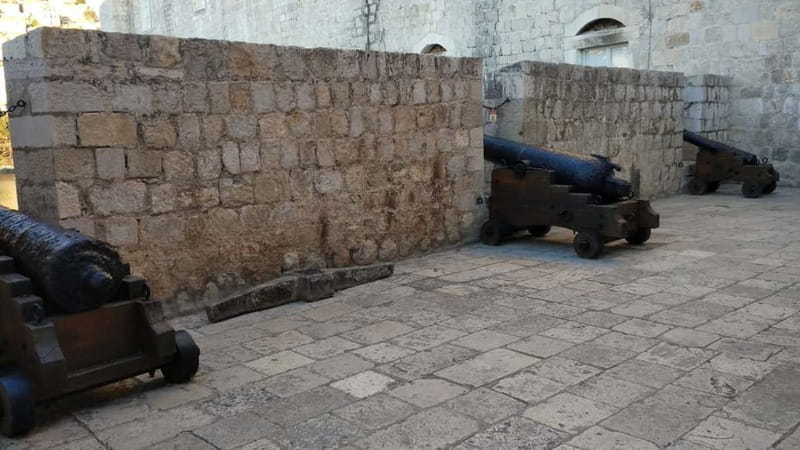 Walls of Dubrovnik: Small-Group 2-Hour Tour With a Local - Why Dubrovnik’s walls are worth your time