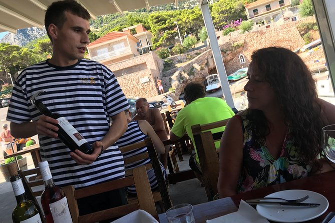 Wine Lovers tour from Hvar - Vrbanj and the Plančić family tradition
