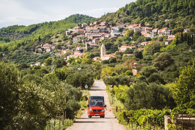Wine & Sightseeing Tour Korcula - Three wineries, three very different Korčula experiences