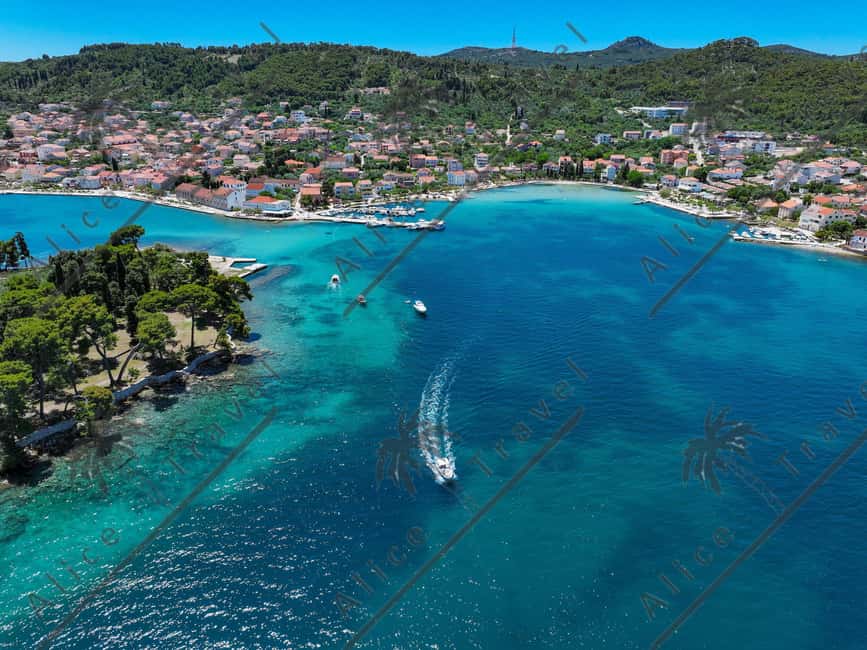 Zadar: 3-Stop Blue Lagoon & Snorkeling Cruise with Drinks - Stop one: a shallow Blue Lagoon for swimming
