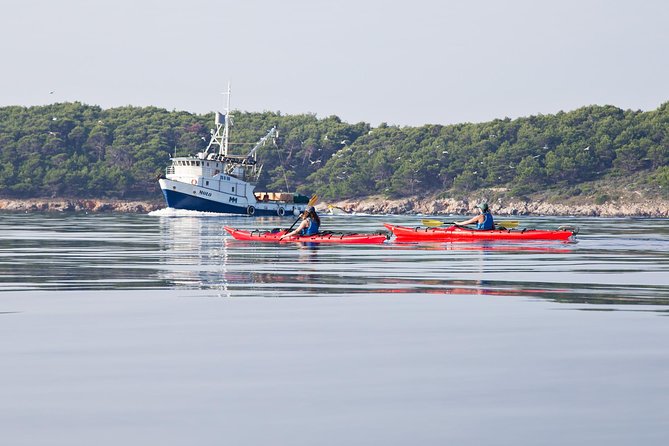 Zadar Archipelago 3 Islands Sea Kayaking Day Trip - The optional challenge for stronger paddlers