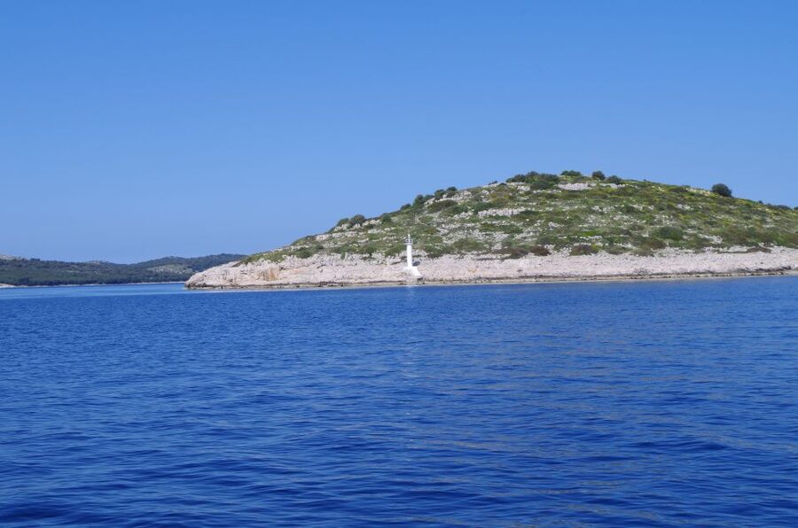 Zadar: Full-Day Sailing Trip to Kornati - Swimming and snorkeling in clear Adriatic water