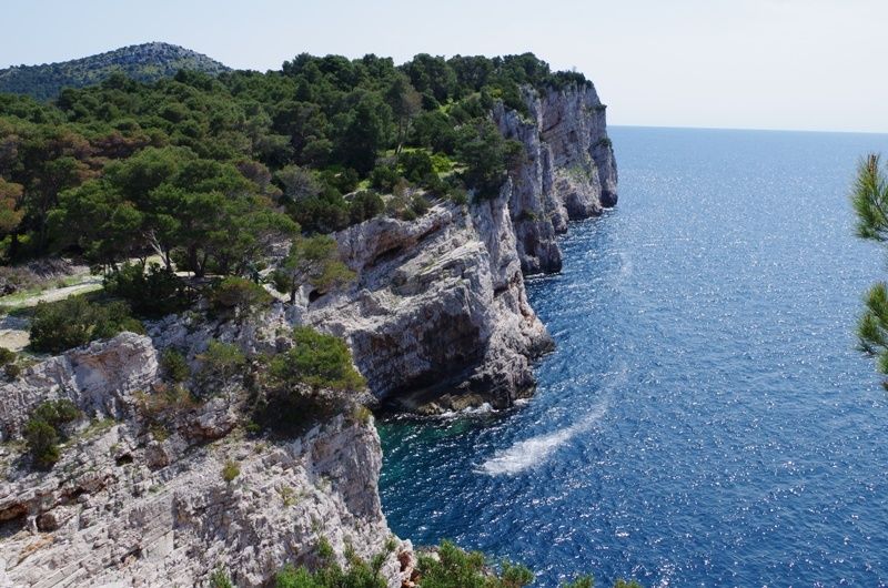 Zadar: Full-Day Sailing Trip to Kornati - What the skipper adds to the day