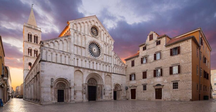 Zadar: Guided Old Town History Walking Tour - Who should book this Zadar walk?