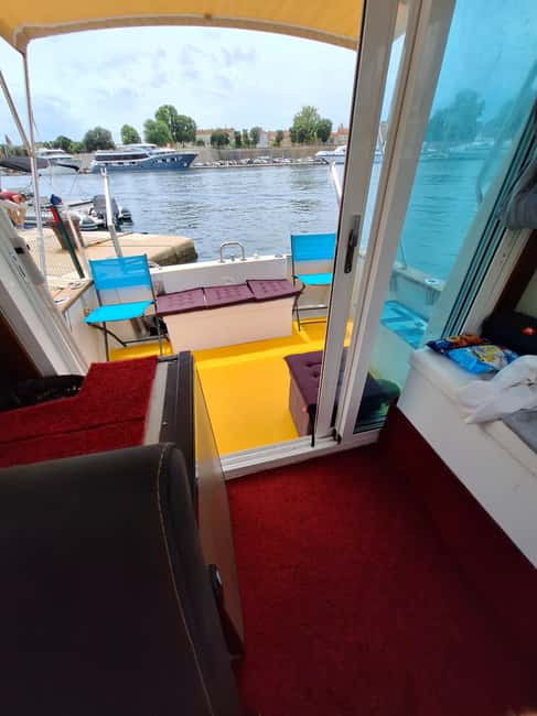 Zadar: Islands & Lagoons Tour with Drinks and ECO fruits... - Goran sets the tone on the water