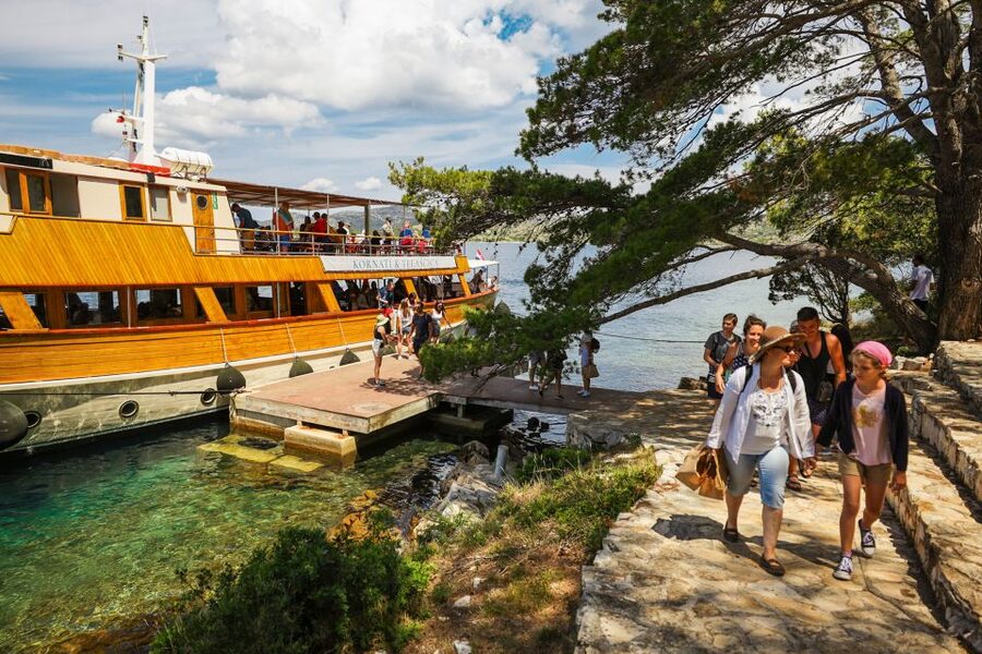 Zadar: Kornati and Telašćica Full-Day Boat Trip with Lunch - Who should take this trip?
