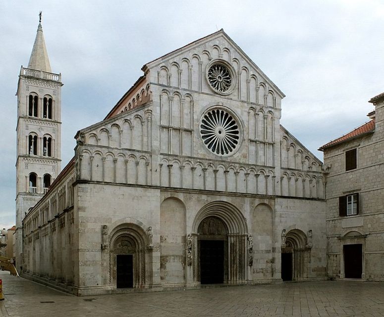 Zadar: Old Town Highlights Guided Walking Tour - Starting at Five Wells Square in Zadar