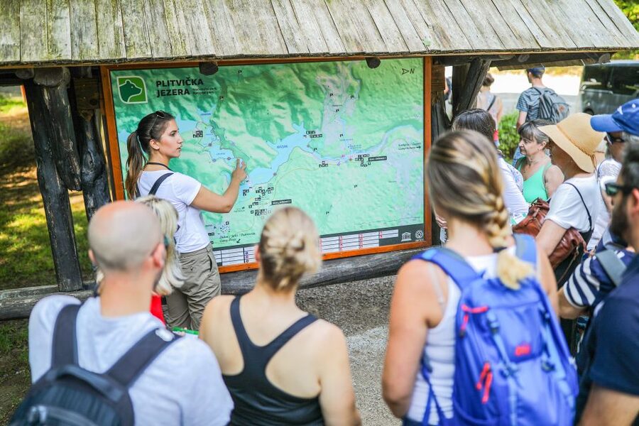 Zadar: Plitvice Lakes Full-Day Guided Tour with a Boat Ride - The Lower Lakes and the big waterfall views