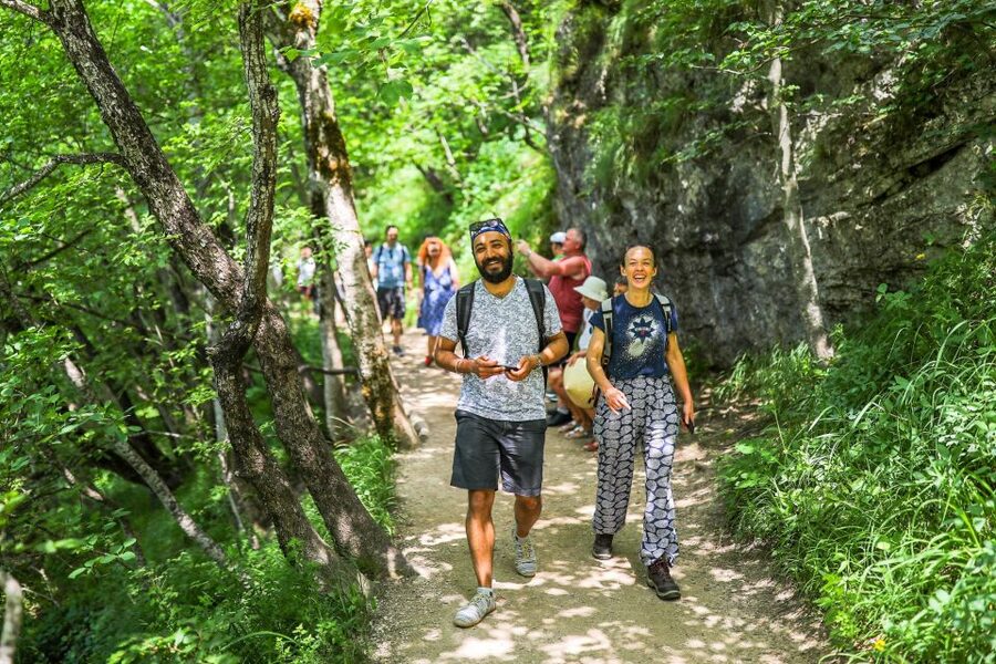 Zadar: Plitvice Lakes Full-Day Guided Tour with a Boat Ride - How the day feels in practice