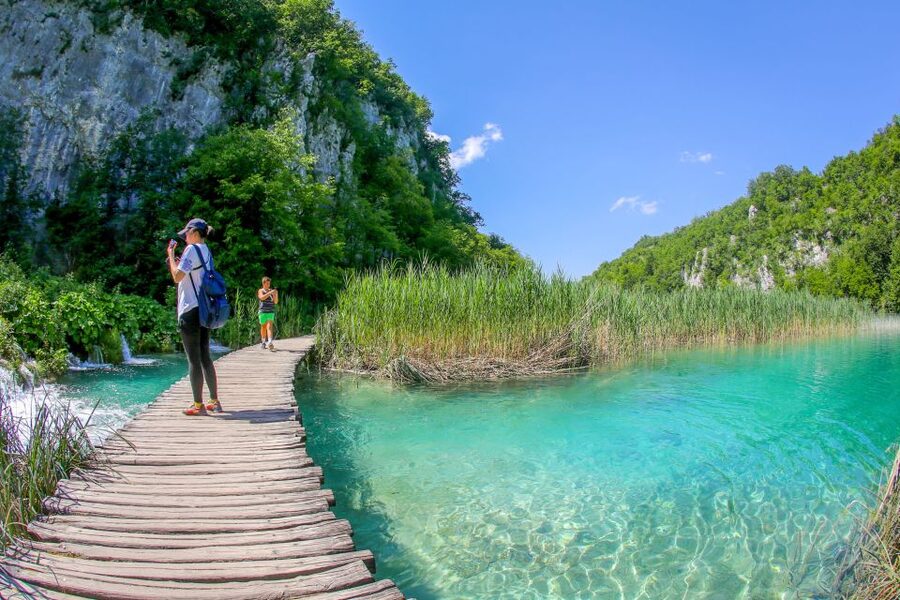 Zadar: Plitvice Lakes Full-Day Guided Tour with a Boat Ride - What the $58 price really covers