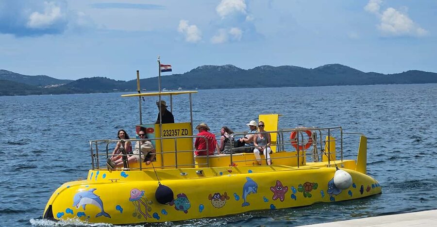 Zadar: Yellow Semi-Submarine Underwater Exploration Tour - The open deck gives you the better city view