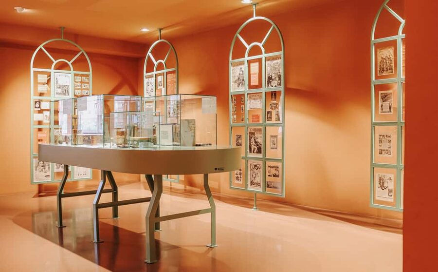 Zagreb: Chocolate Museum Entry Ticket - Nine samples turn the lesson into a tasting