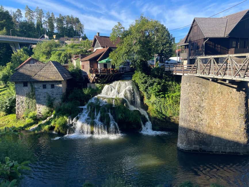Zagreb: Rastoke & Plitvice Lakes Guided Tour with Ticket - Rastoke: a small village with water everywhere