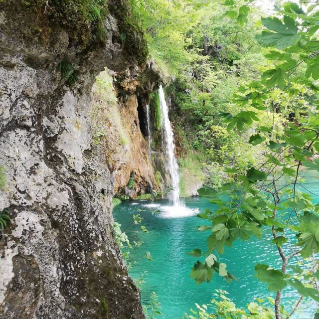 Zagreb to Split: Private Transfer with Plitvice Lakes - The panoramic train and changing views