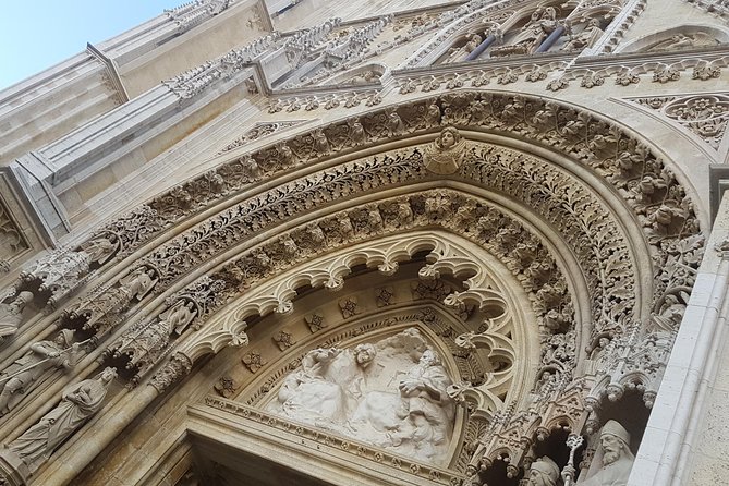 Zagreb Unveiled: Private walking tour with a local guide - Zagreb Cathedral and Dolac Market