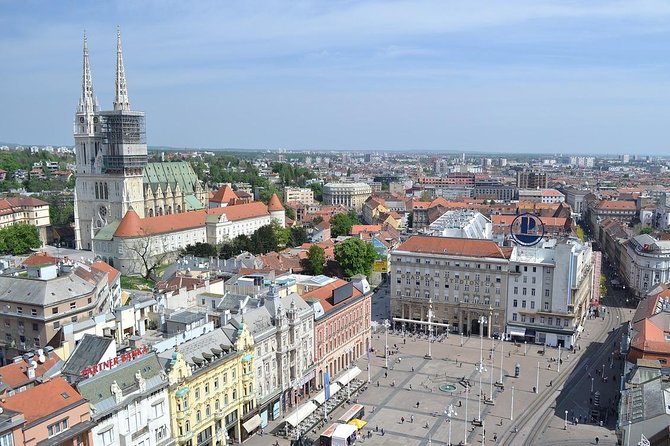 Zagreb Unveiled: Private walking tour with a local guide - The funicular and Lotrščak Tower